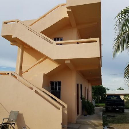 Cozy Lakeview Studio Near Airport Belize City Exterior photo