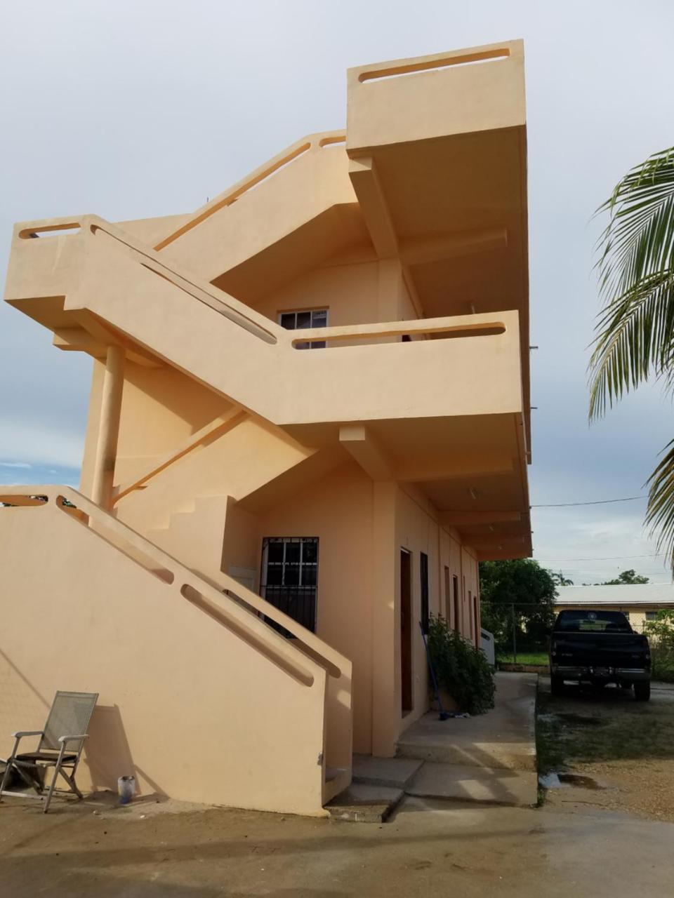 Cozy Lakeview Studio Near Airport Belize City Exterior photo